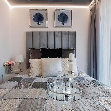 Orkan Rooms&Restaurant Мєлно Екстер'єр фото